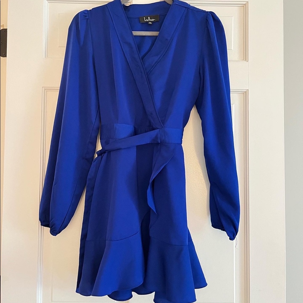 Lulu’s mini wrap dress size M!!